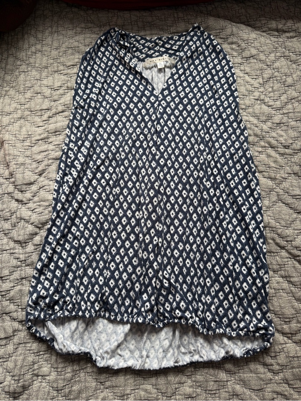 Max Studio Navy and White Diamond Print V-Neck Tunic